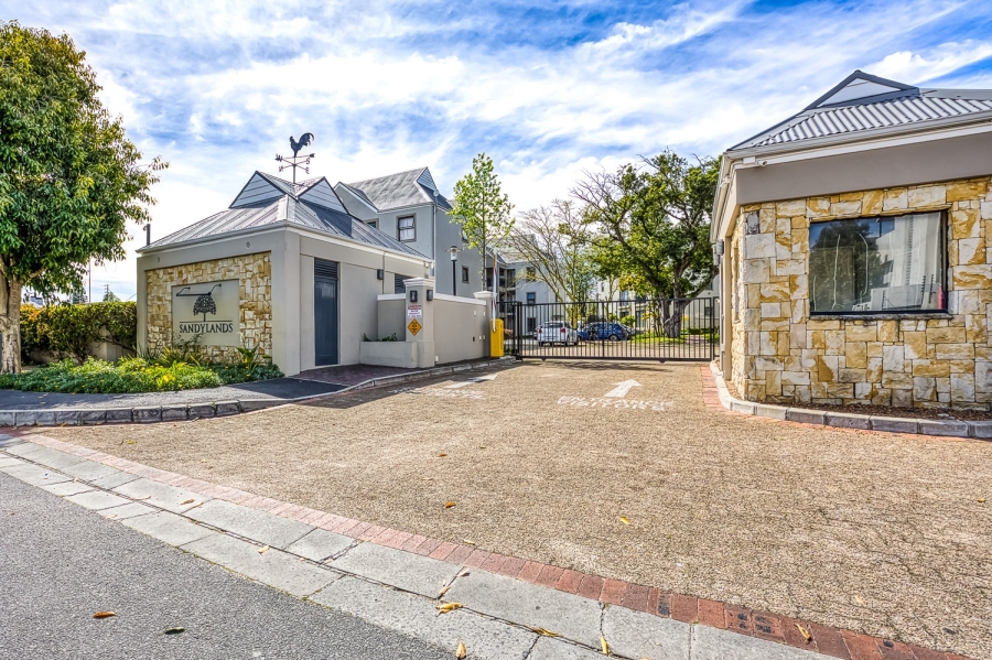 2 Bedroom Property for Sale in Silver Oaks Western Cape